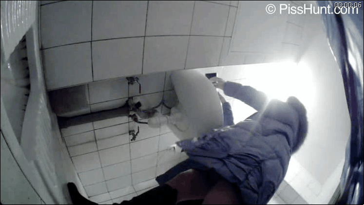 Forumophilia Porn Forum Pissing Voyeur Spy Camera For Peeing