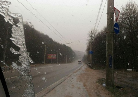 Крымских водителей и пешеходов предостерегают о ухудшении погоды