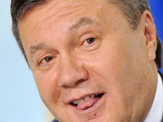 «В Крыму нас встретило до взвода военных РФ»: сторож Януковича поведал о заключительных днях экс-президента в Украине