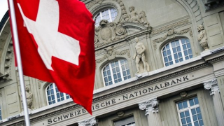 Швейцарские банки требуют фигурантов «кремлевского списка» закрыть свои счета