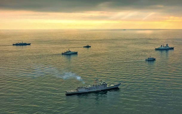 Корабли НАТО проводят маневры в Черном море – СМИ
