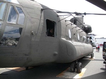 Boeing CH-47D Chinook Walk Around