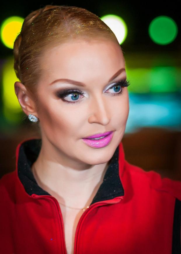 Анастасия Волочкова позволила поклонникам заглянуть в ее холодильник