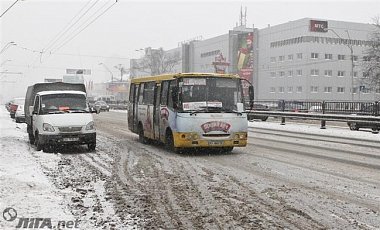 В Киеве транспорту разрешили не придерживаться графика из-за ДТП