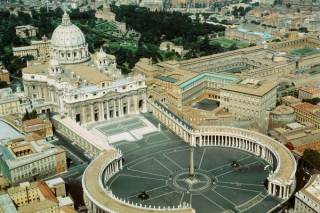 Труженик эскорта раскрыл шокирующие данные о гомосексуалистах посреди духовенства Ватикана
