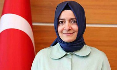 Визит былого министра Турции в Нидерланды отменен