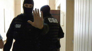 СБУ проводит массовые обыски у «агентов Кремля»