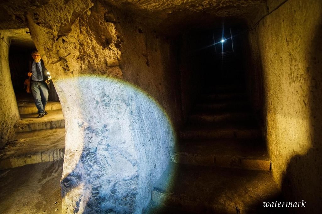 В Неаполe откроют доступ в подземный Помпеи