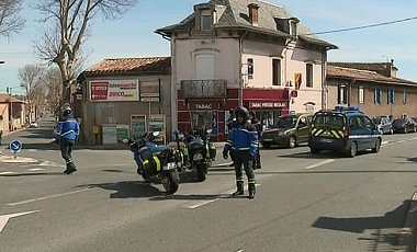 Милиция застрелила напавшего на супермаркет во Франции