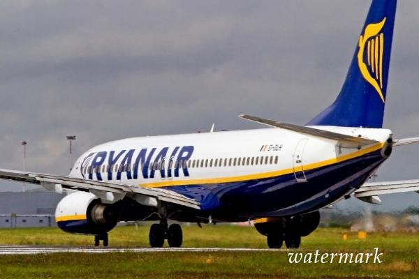 Полеты Ryanair из Украины стартуют 15 октября