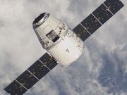 Космический корабль Dragon пристыковался к МКС / Новинки / Finance.ua