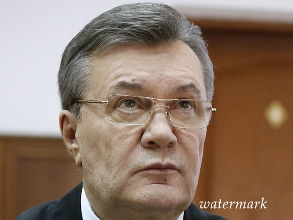 Янукович воспретил оберегать себя безвозмездным адвокатам